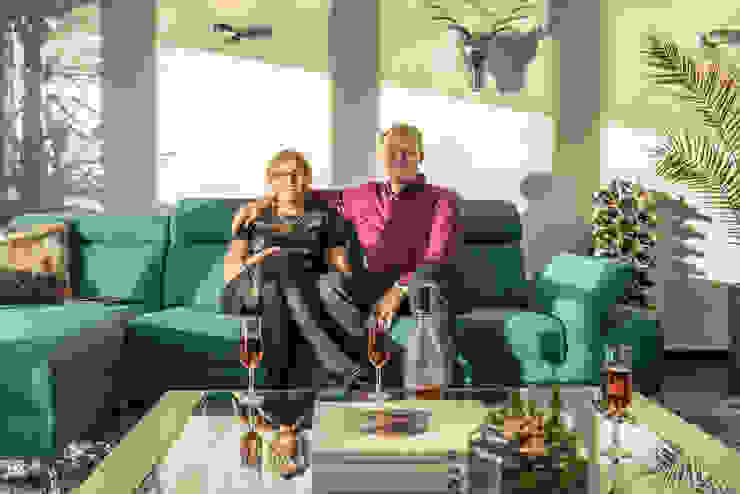 Lucht, Licht, Zicht Masters of Interior Design Moderne woonkamers