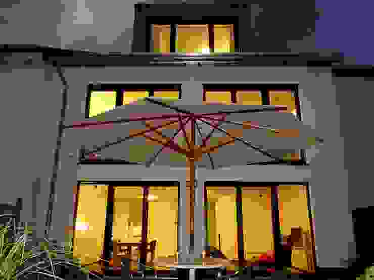 Junker Architekten Case moderne Cemento Bianco