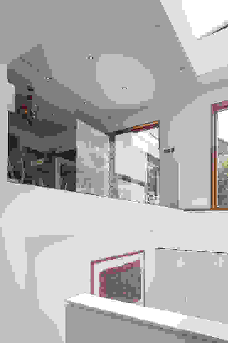 Honor Oak Red Squirrel Architects Ltd Modern corridor, hallway & stairs