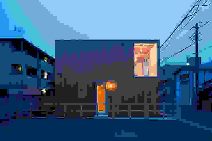 木箱の家 Homify 木箱の家 Homify
