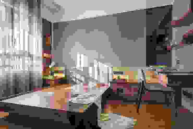 宸域空間設計有限公司 Camera da letto piccola Viola/Ciclamino