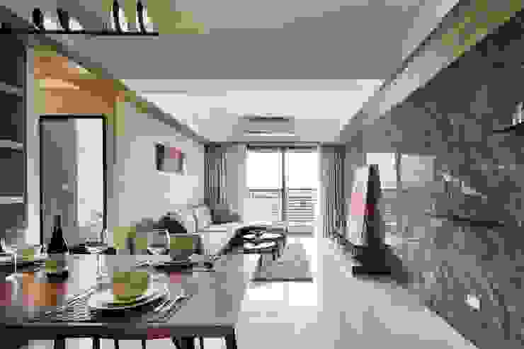 客廳與餐廳的空間延伸 木皆空間設計 Modern dining room