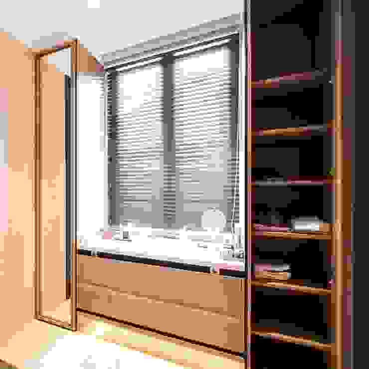 Bathroom IP, ARF interior ARF interior Ruang Ganti Modern