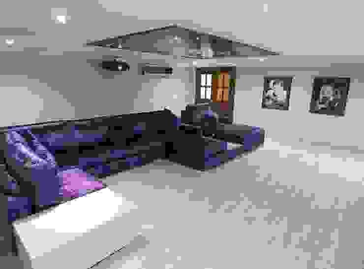Projection Dreams / CUSTOM CINEMA 360 LDA Электроника МДФ Фиолетовый / Лиловый