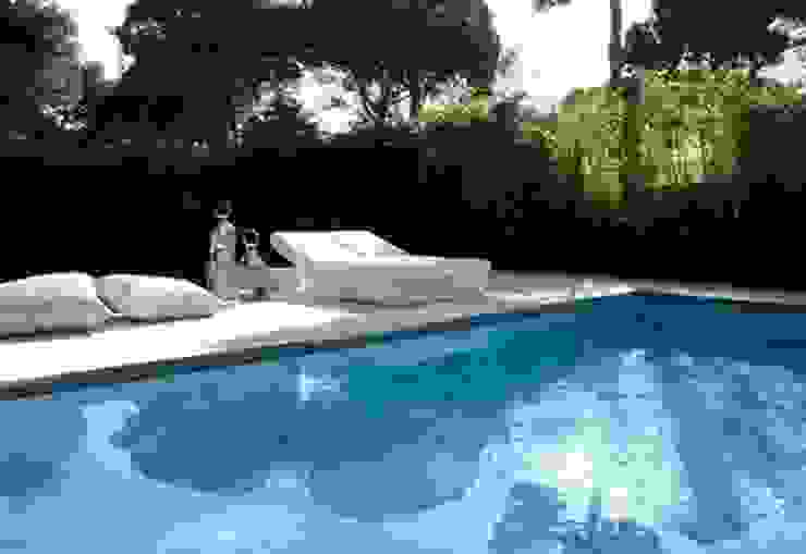 Projecto de Obra e Decoração Bungalow – Quinta da Marinha Officina Boarotto Piscinas de jardim