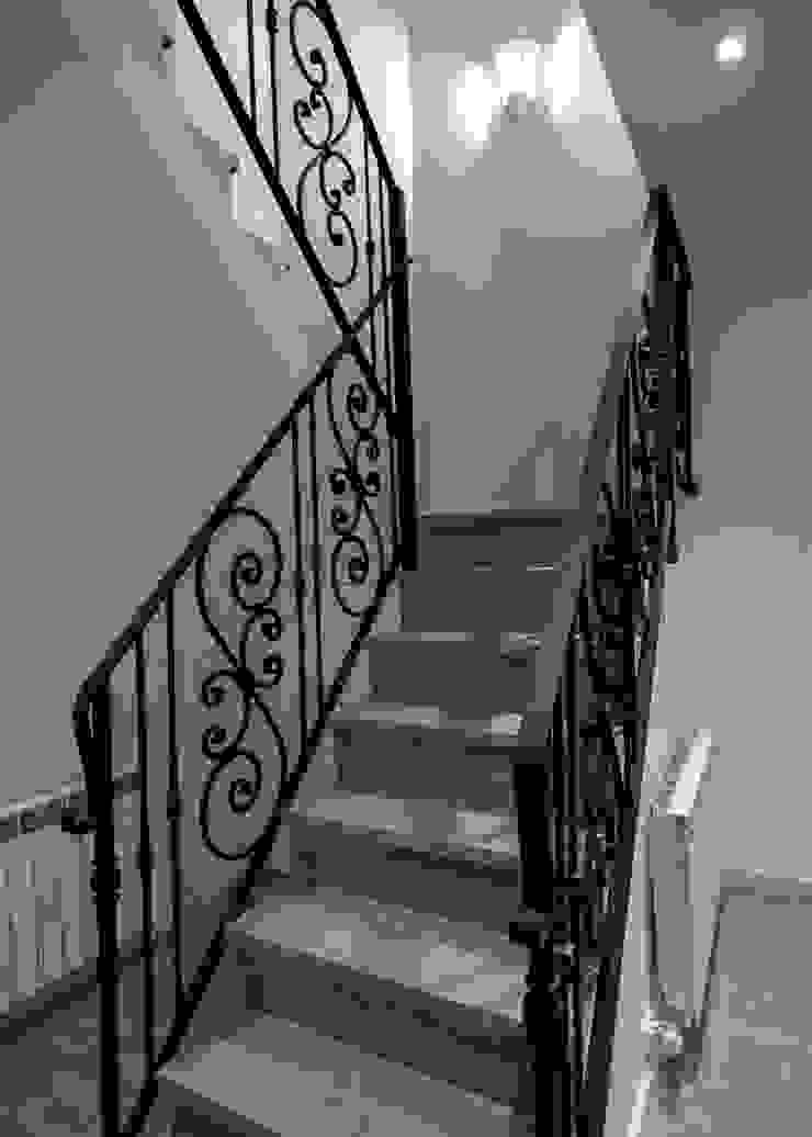 Escaleras Grupo Inventia Escaleras Madera Acabado en madera escaleras,barandilla,peldaños,acero,madera,dúplex