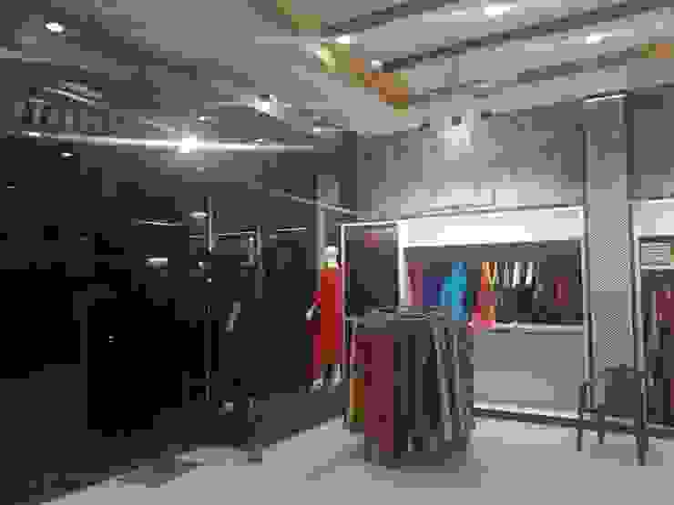 Garments Showroom Interior divine architects