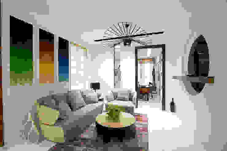 View of Opulent interiors and design elegance in a penthouse in Delhi | homify