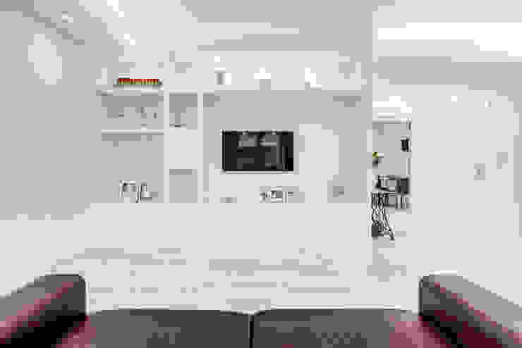 Savio Residence EF_Archidesign SoggiornoSupporti TV & Pareti Attrezzate Bianco