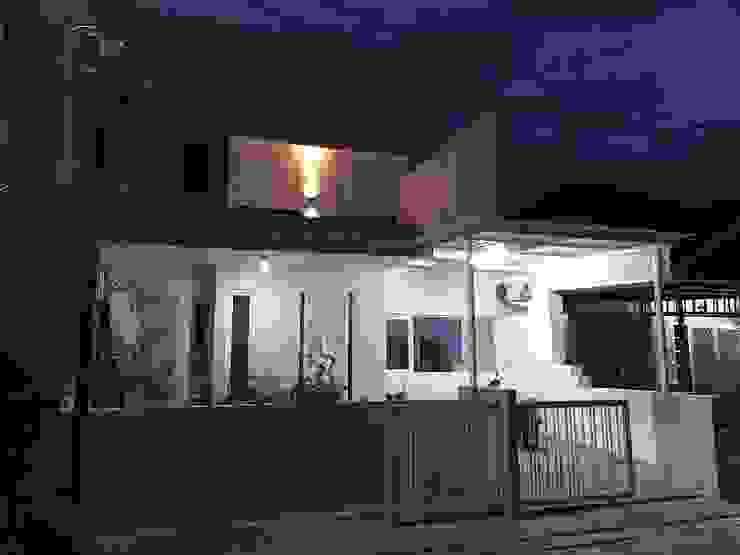 Freddy's House in Citra Garden Equator.Architect Rumah Minimalis