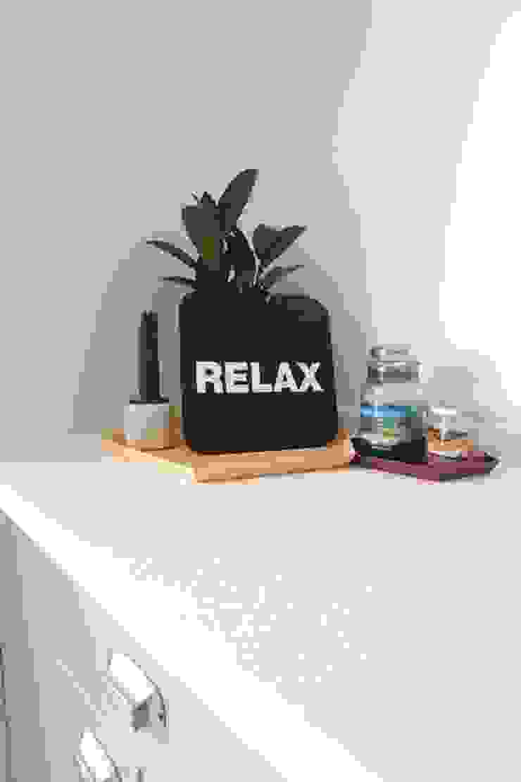 공간구성 알차게 꾸민 작은집인테리어_월계동 삼호아파트: 더집디자인 (THEJIB DESIGN)의 현대 ,모던