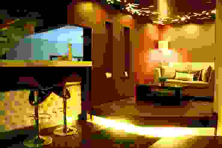 Romantic lounge & living room kota wisata cibubur, Exxo interior Exxo interior Ruang Media Modern