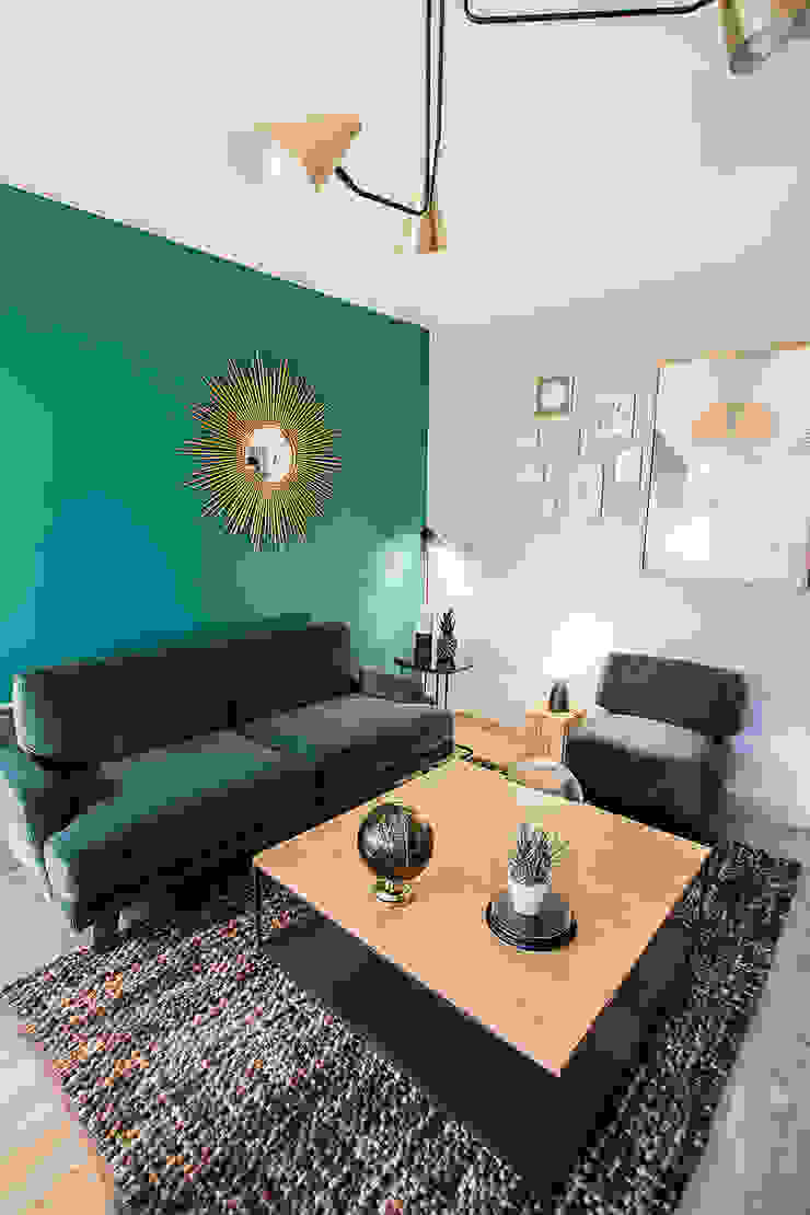 Rénovation et aménagement d'un appartement nancéien, Anne-Laure DESIGN Anne-Laure DESIGN Living room Wood Green
