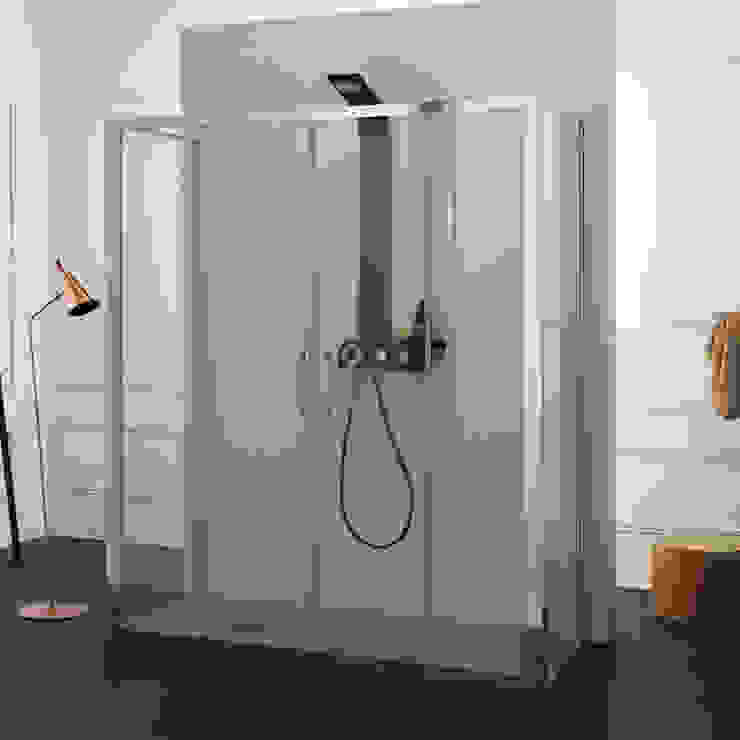FREE - Box doccia con doppia porta scorrevole centrale e due lati fissi Maison Plus Srl Bagno moderno box doccia,ante scorrevoli,Vasche & Docce