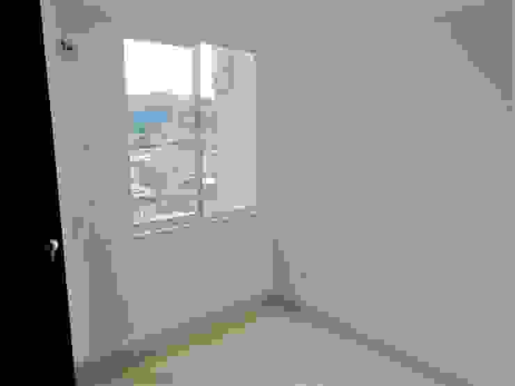 AlejandroBroker Camera da letto moderna