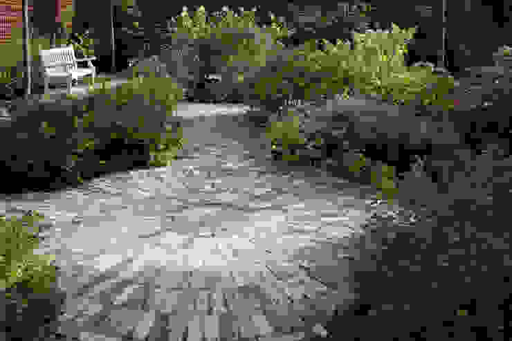 ​Барвиха01 Русско-Английский сад Мощения и цветники ООО GeoGraffiti Сад в классическом стиле