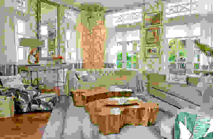 Living Room by Design Intervention Design Intervention Tropical style living room maximalist,maximalism,maximalist interior,bespoke furniture,bespoke chair,furniture design,boca do lobo,busnelli sofa,bespoke rug,rug design,wallpaper,wallpaper design