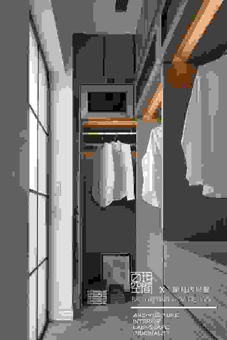 百玥空間設計 ─ 第凡內早餐 Breakfast at Tiffany's 百玥空間設計 更衣室 實木 Wood effect