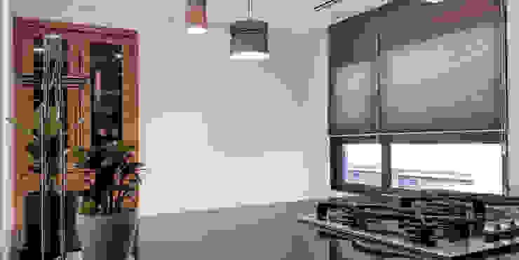 블랑브러쉬 Sala da pranzo moderna