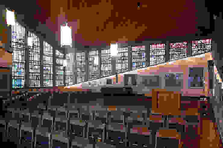 Akzentbeleuchtung einer Kirche, Moreno Licht mit Effekt - Lichtplaner Moreno Licht mit Effekt - Lichtplaner Gewerbeflächen Museen