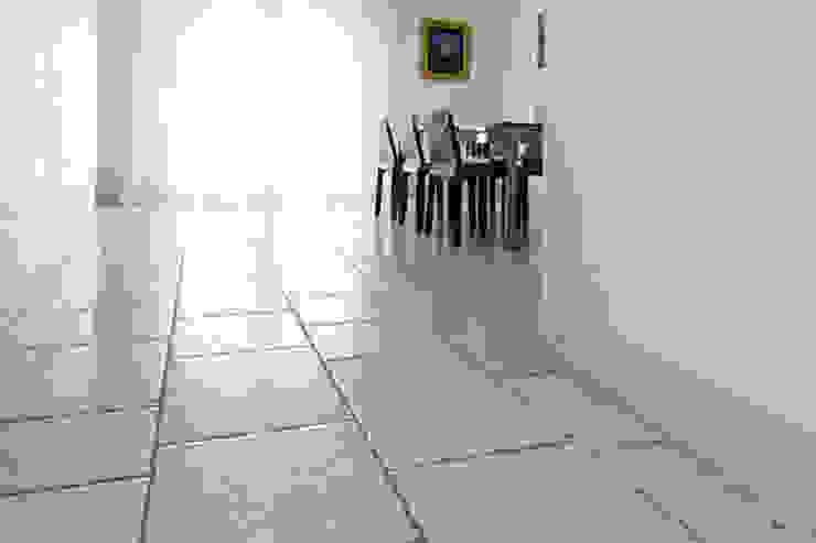 Interni in pietra Bianco Ducale Viel Emozioine Pietra Sala da pranzo in stile mediterraneo Marmo Bianco pietra naturale,pavimento interno,sala da pranzo,scale,interni