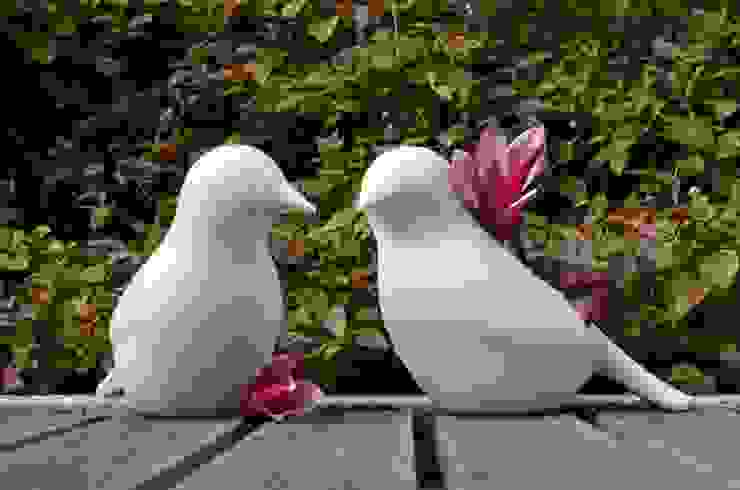 Peças decorativas - pássaros em porcelana CRIVART Jardins modernos Porcelana Acessórios e decoração