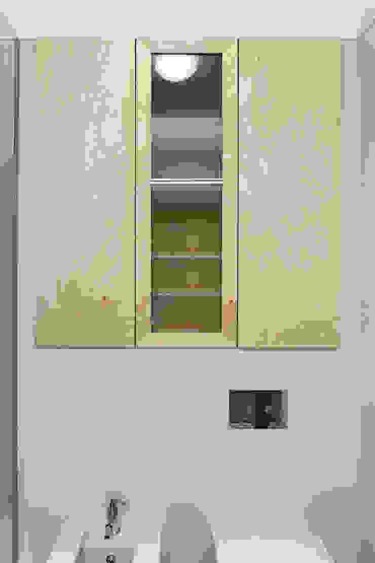 Remodelação T2 . Bairro de Alvalade, Lisboa Casas de banho ecléticas por BL Design Arquitectura e Interiores Eclético