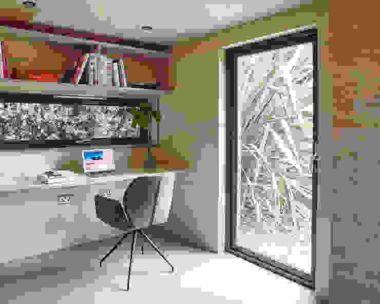 Ecospace Italia srl Modern study/office Wood Wood effect