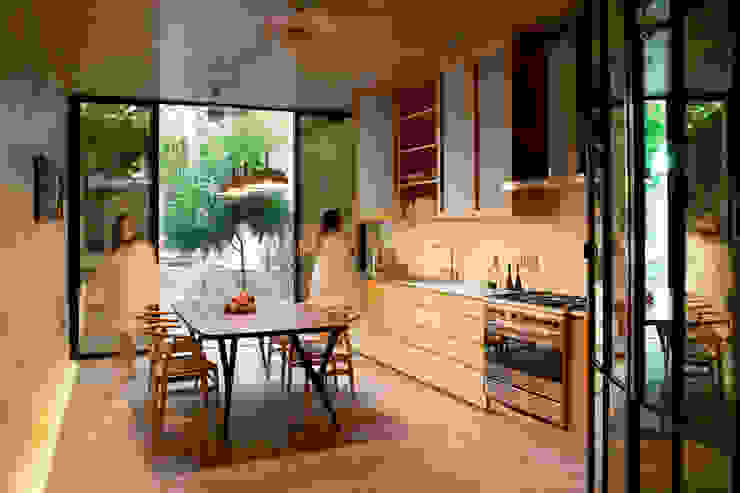 Taller Estilo Arquitectura Modern style kitchen Wood Wood effect
