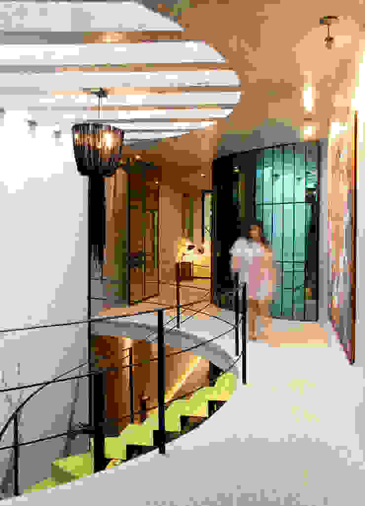 Taller Estilo Arquitectura Modern corridor, hallway & stairs Concrete Grey