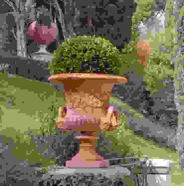Medicis Urn VillaDorica Classic style garden Stone Orange Plant pots & vases