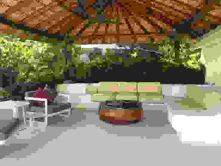 Ideas de techos para proteger patios y terrazas | 호미파이 & homify | 호미파이