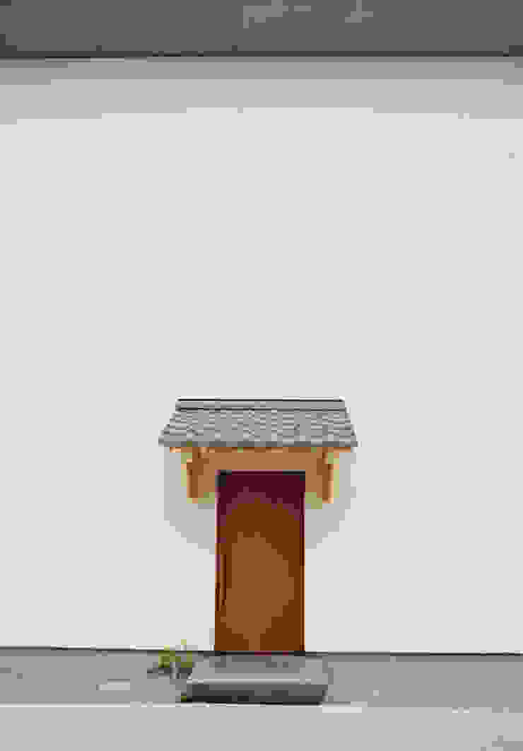 持送りの家 Homify