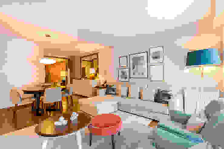 ShiStudio Interior Design Scandinavian style living room