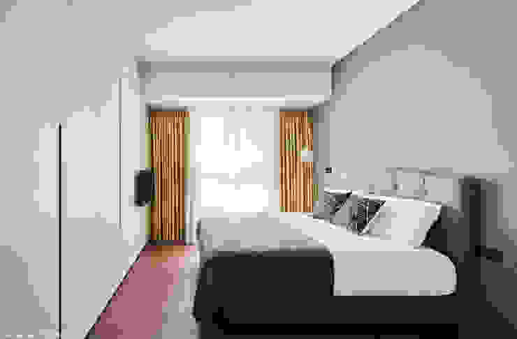 Minimalist bedroom by 思維空間設計 Minimalist