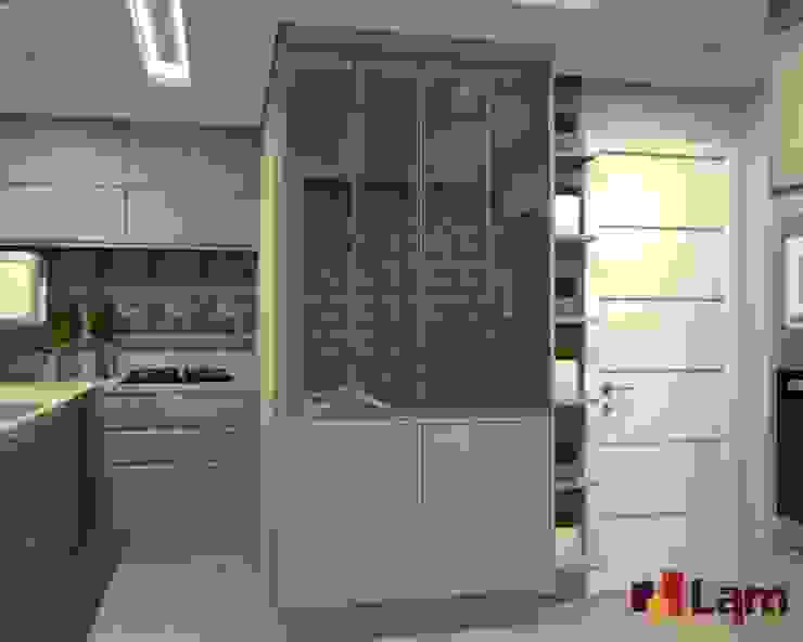 Apto. Condominium Club LAM Arquitetura | Interiores Cozinhas modernas