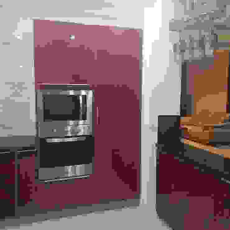Kitchen at Faridabad Grey-Woods KitchenCutlery, crockery & glassware Engineered Wood Red