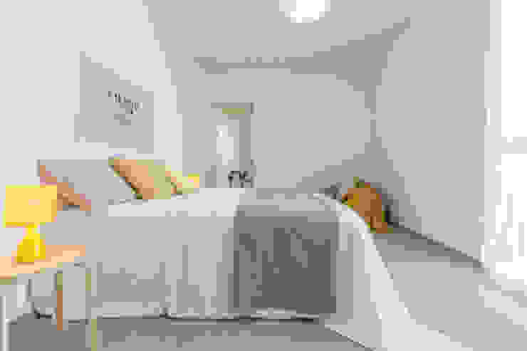 HOME STAGING Mirna Casadei Home Staging Camera da letto moderna