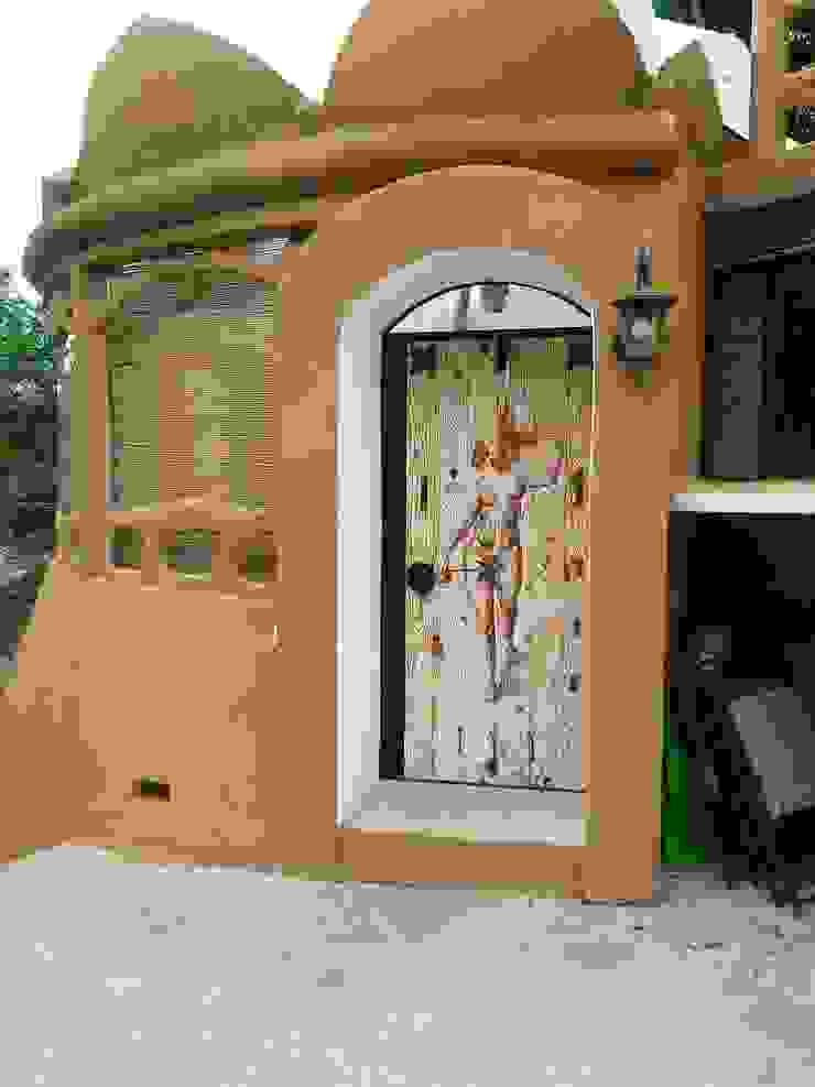 Puerta SIEMBRA ARQUITECTURA Puertas de madera puerta,decoracion,arquitectura,interiorismo