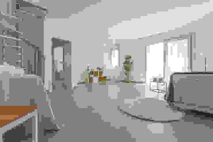 HOME STAGING Mirna Casadei Home Staging Soggiorno moderno