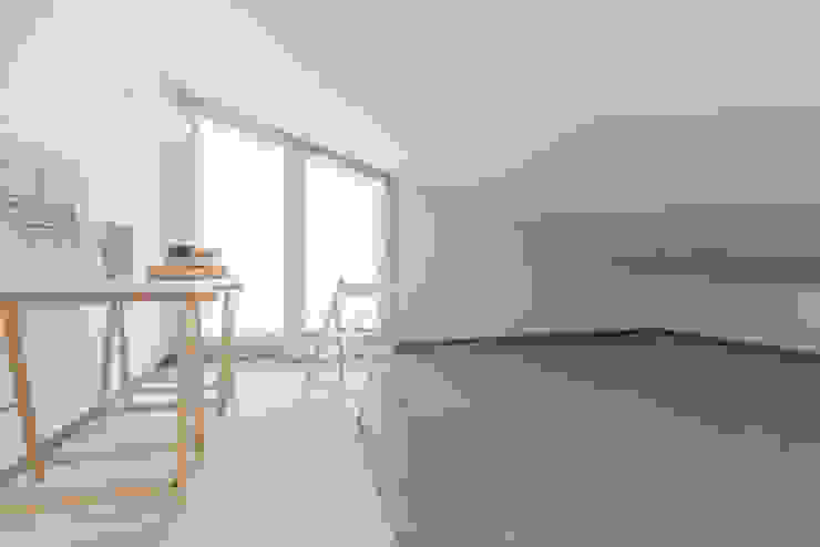 HOME STAGING Mirna Casadei Home Staging Studio moderno