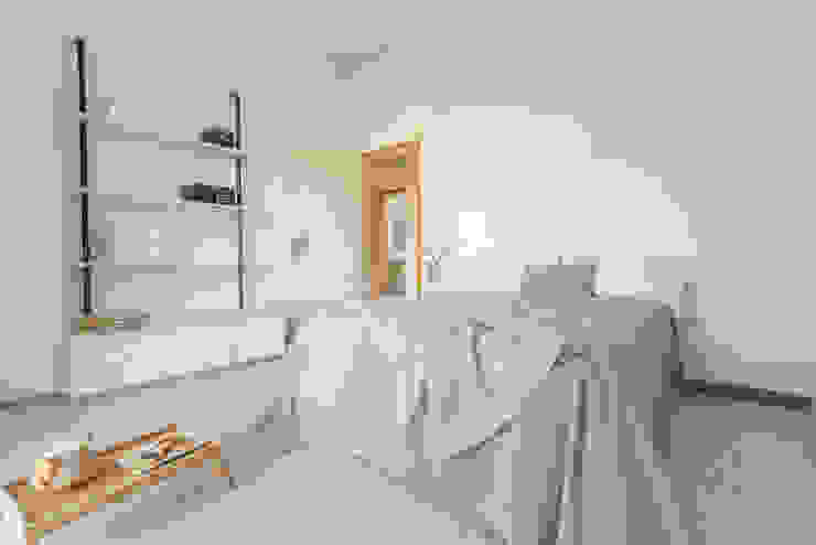 HOME STAGING Mirna Casadei Home Staging Camera da letto moderna