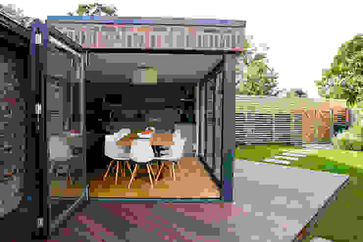 Exterior view of extension and bi-folding doors dwell design บ้านและที่อยู่อาศัย