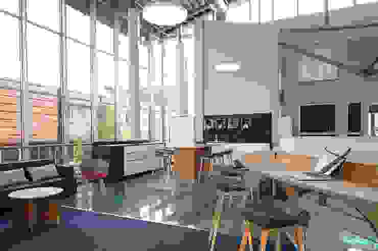 LEAN COFFEE _WERKSTATT FÜR UNBESCHAFFBARES - Innenarchitektur aus Berlin Gewerbeflächen Workspace,Eingangsbereich,Aufenthaltsraum,Workshop,Besprechungsraum,Lounge,Meetingräume,Innovationsräume,Tribüne,Lean Coffee,Coworking,offene Küche,Bürogebäude