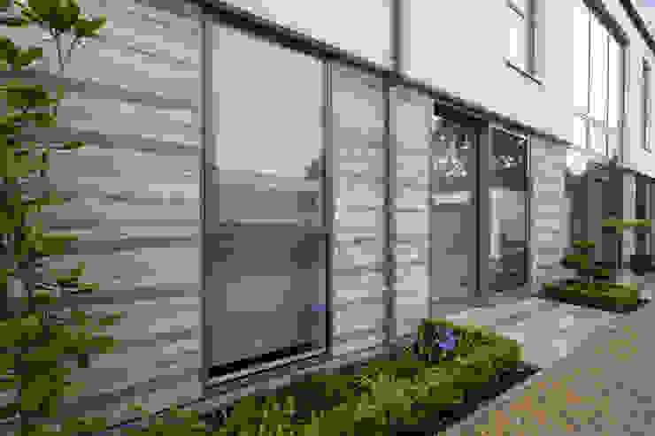 Slimline Aluminium Clad Wood Windows Marvin Windows and Doors UK Windows & doors Windows Aluminium/Seng Grey