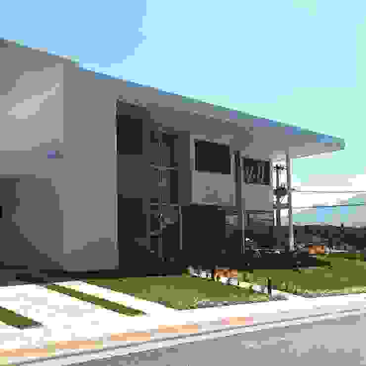 Casa Moderna Em Condominio Boulevard Lagoa Homify