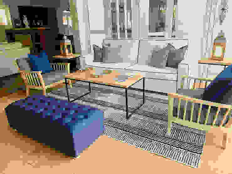 Fourways Project Modern living room by CS DESIGN Modern