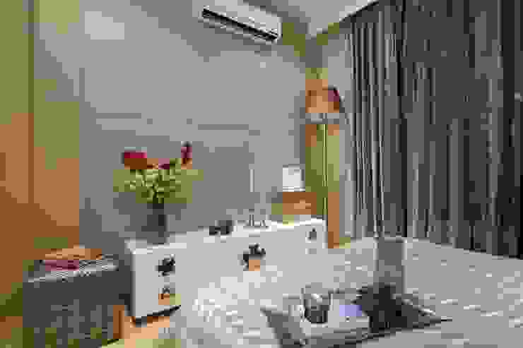Appartment Interiors Tanish Dzignz Classic style bedroom