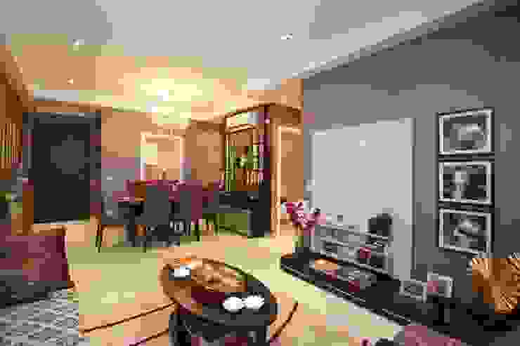Appartment Interiors Tanish Dzignz Classic style living room