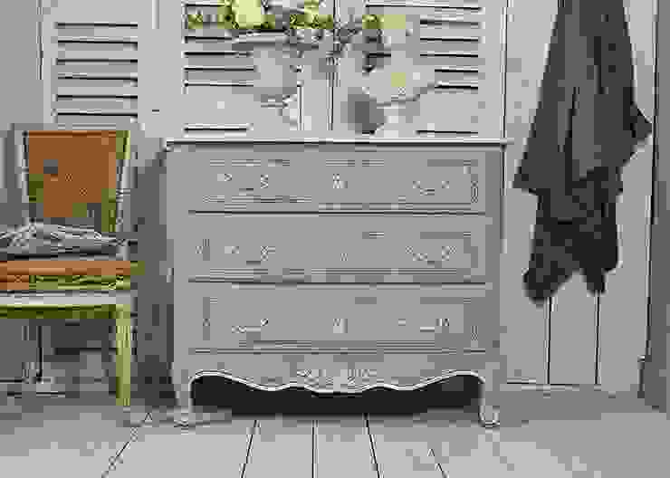 Large Vintage French Shabby Chic Chest 